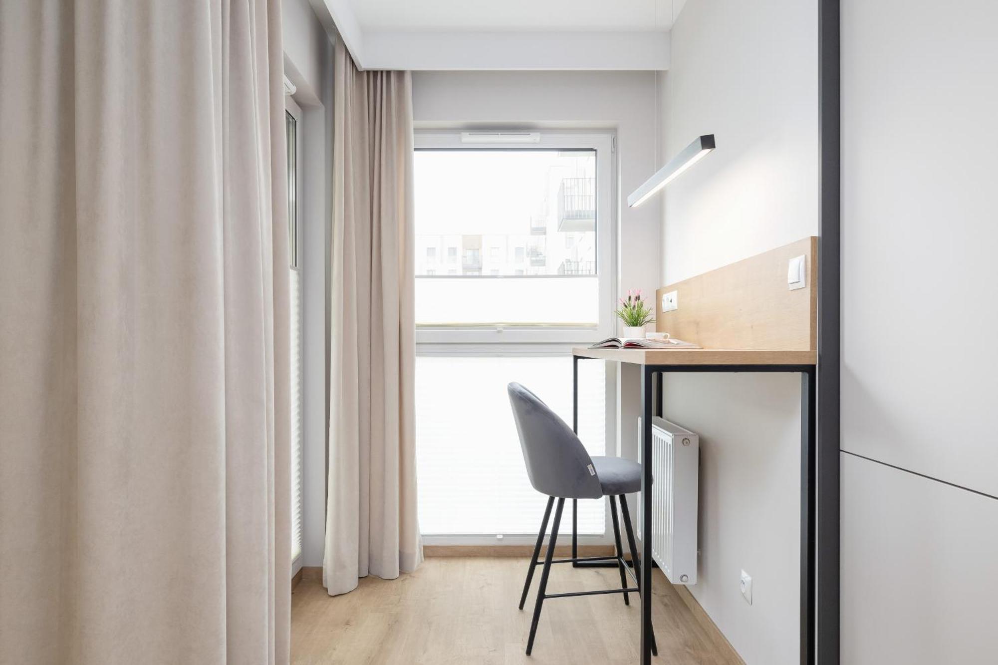 Bright Apartment In Krakow With Garden, Air Conditioning, Parking And Desk By Renters Prestige Екстер'єр фото